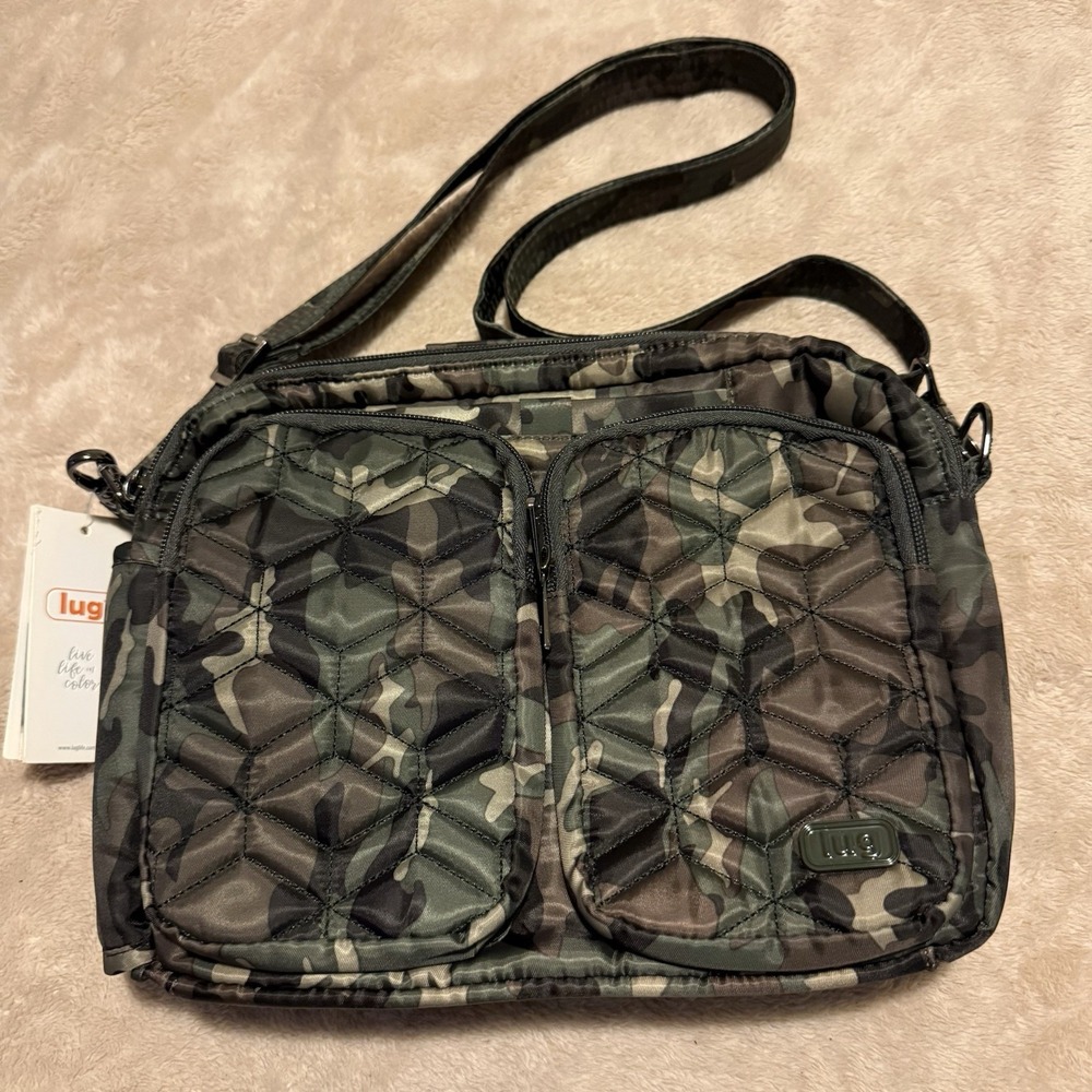 NWT Lug Navigator Camo Green Crossbody Bag